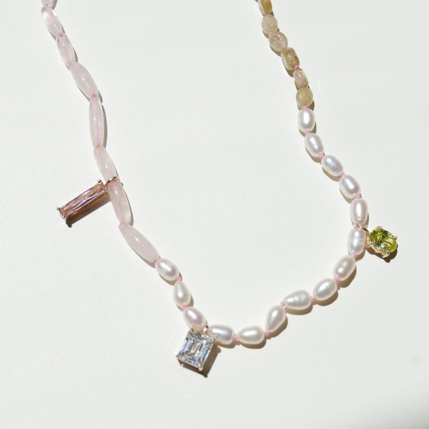 Light Tone Pearl Necklace 2