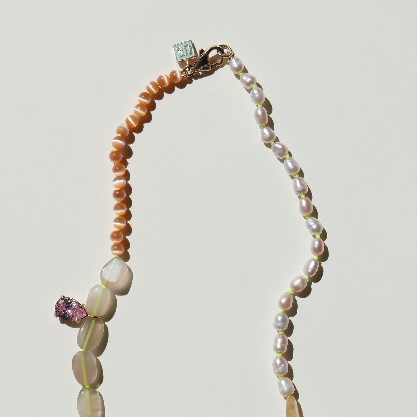 Summer Tone Pearl Necklace