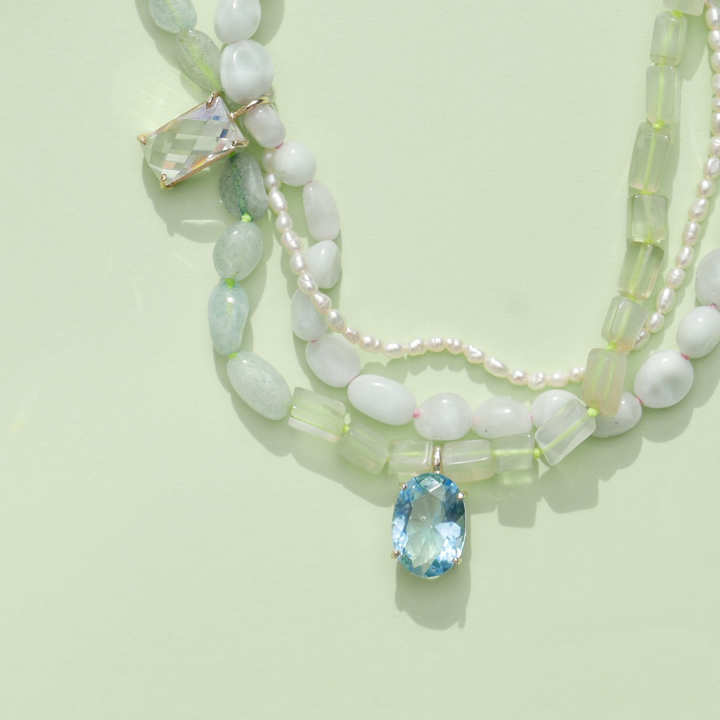 Light Green Triple Necklace with Flower