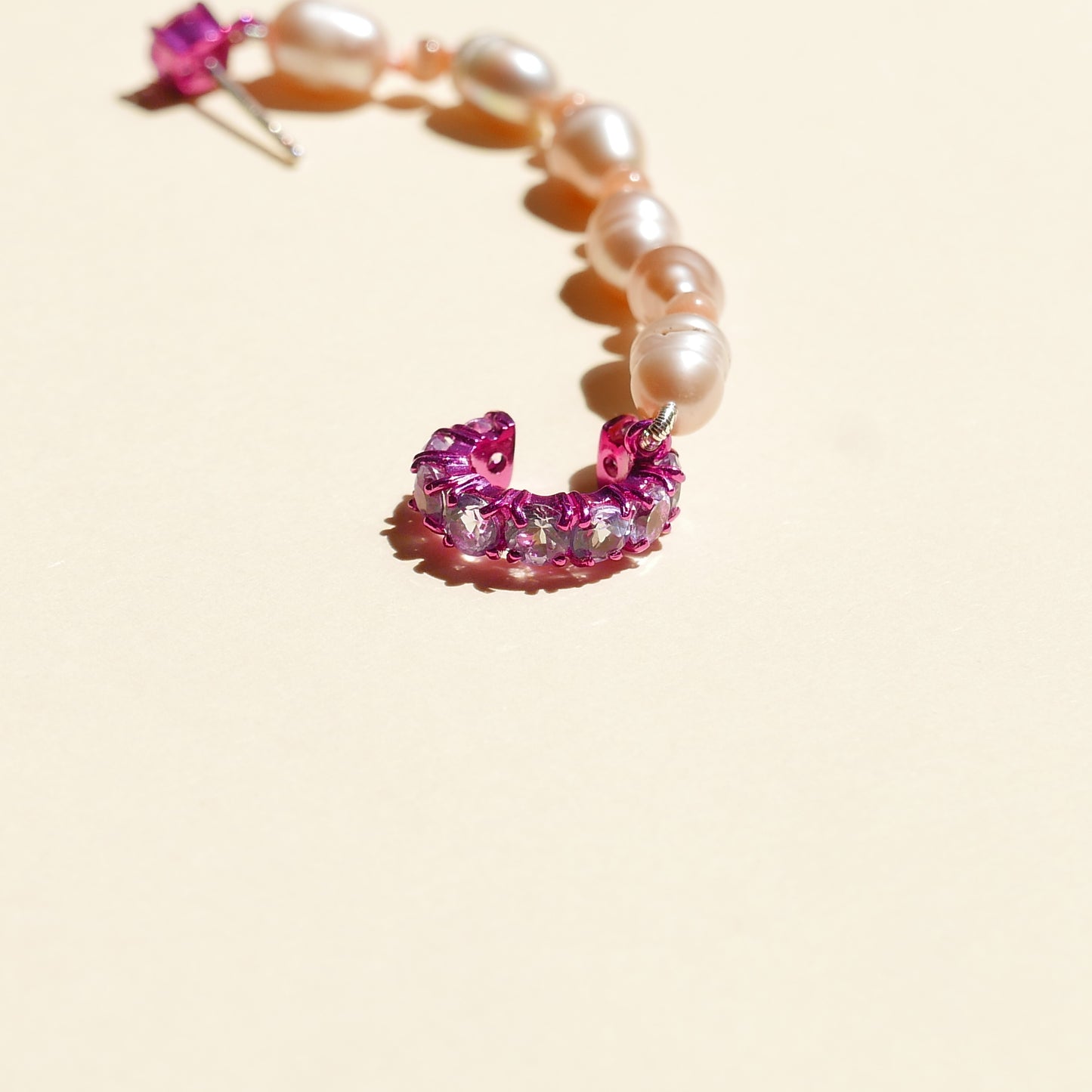 Pink Electric Pearl Sling with Light Purple CZ & a Pink Stud (R)