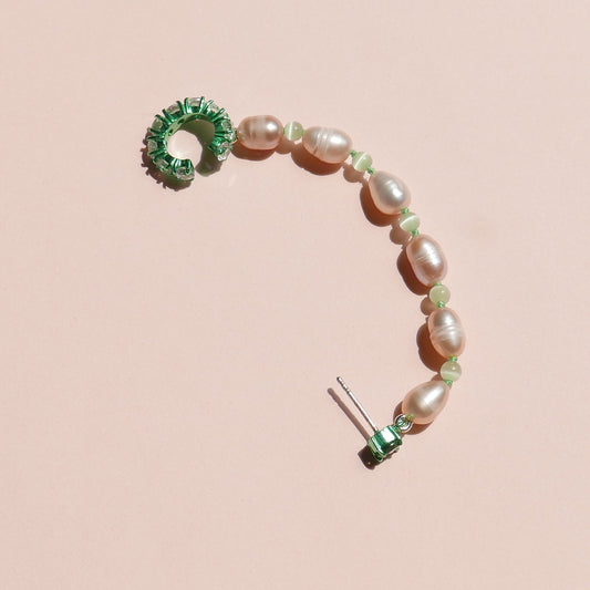 Green Electric Pearl Sling with White CZ & a Green Stud (R)